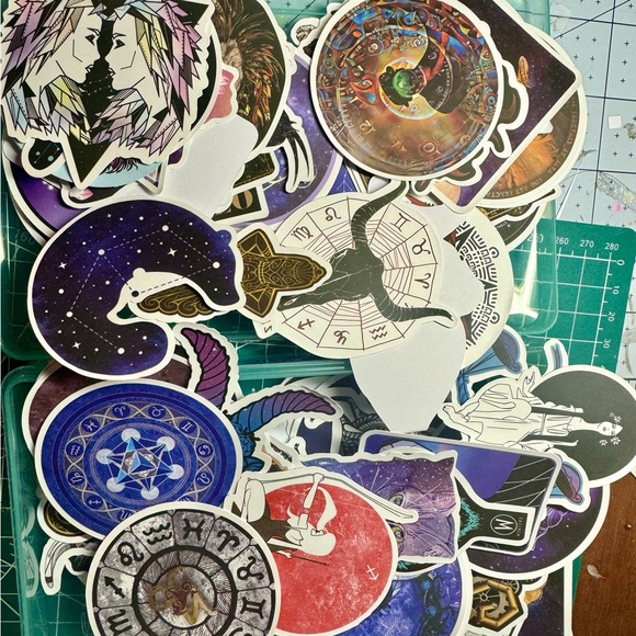 Assorted Artistic Sticker Pack - Picture 3 of 3